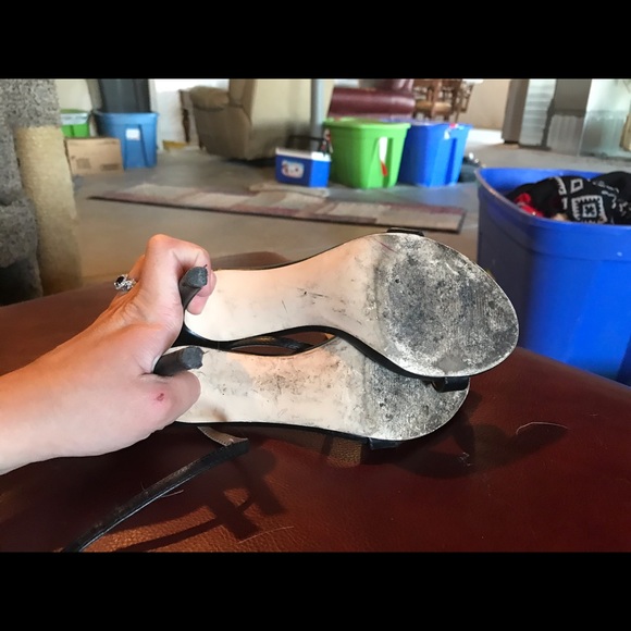 Black Heels - Picture 4 of 4
